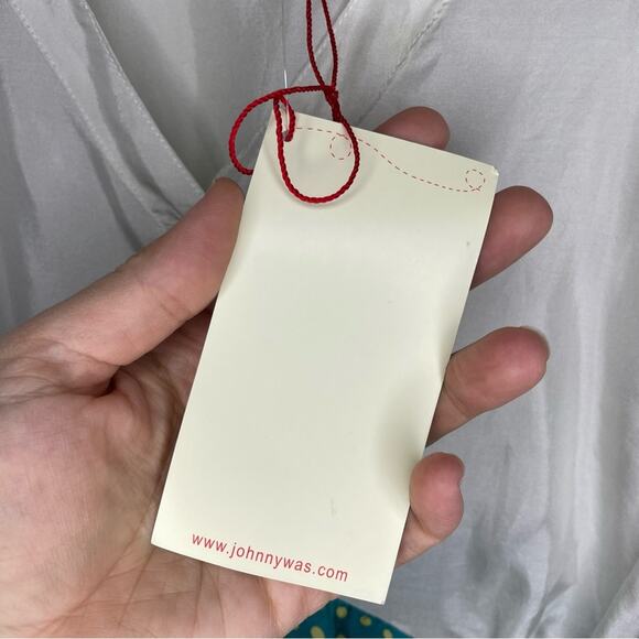 NWT New Johnny Was Silk Floral Print Button Down Cap Sleeve Tunic Top Size 2X - Picture 4 of 6